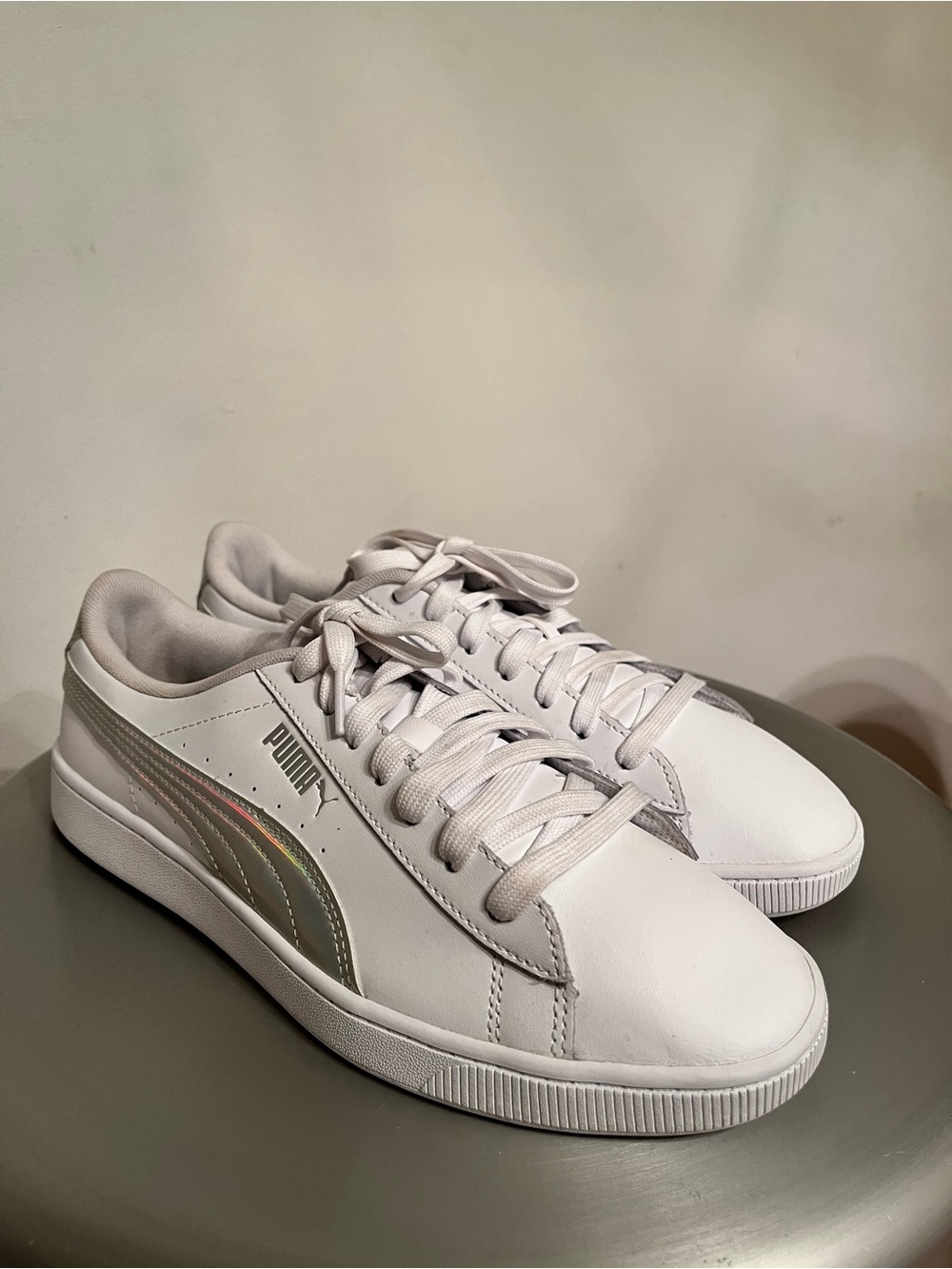 Puma Vikky V2 White Silver Iridescent Sneakers Women’s US 10